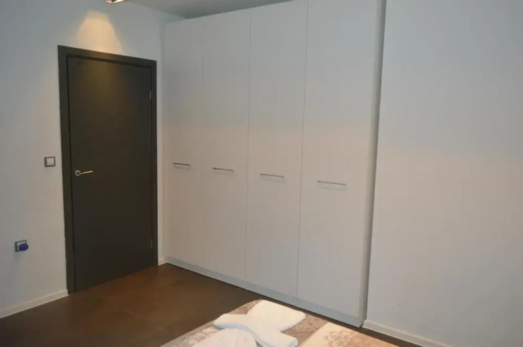 1 Bedroom Apartment with balcony