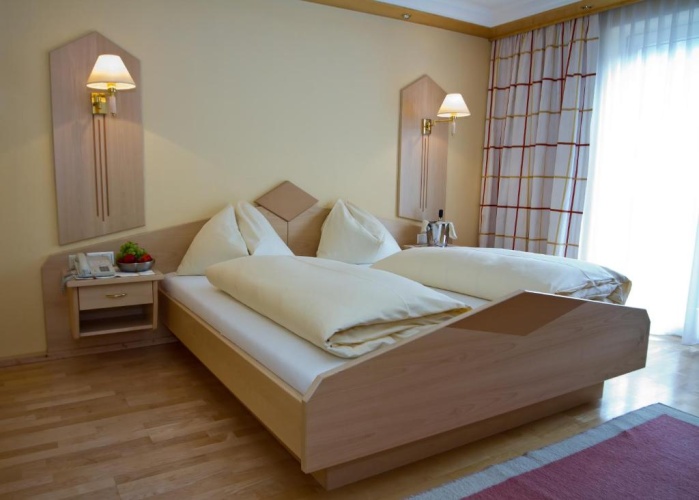 Standard Double room with balcony