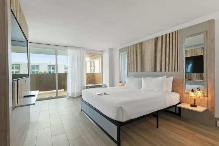Double Suite