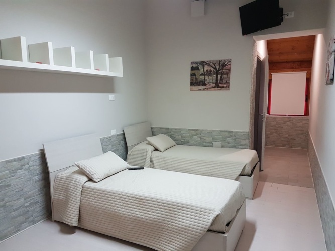 Standard Twin room