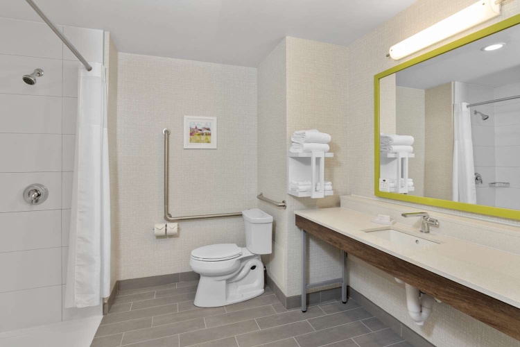 Hampton Inn By Hilton Cornwall photo 9