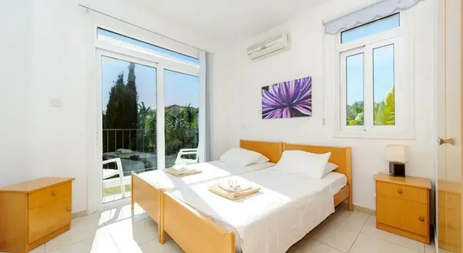 Villa Aurora