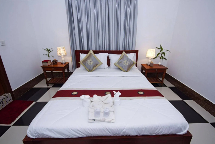 Overflow Guesthouse