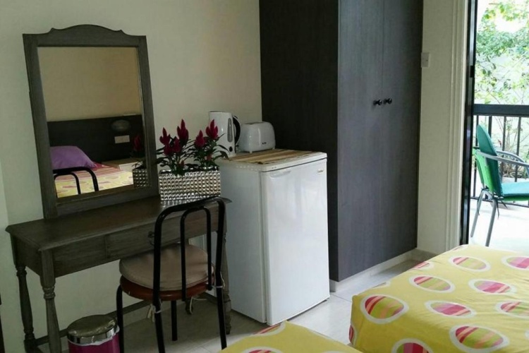 Standard Twin room with sea view