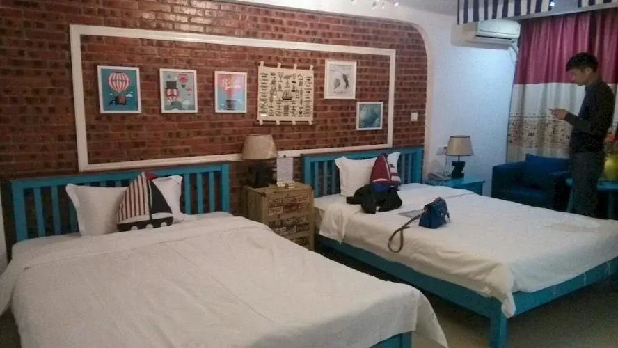 Walker Inn Sanya