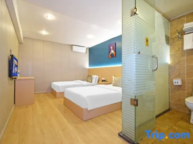 Premium Twin room