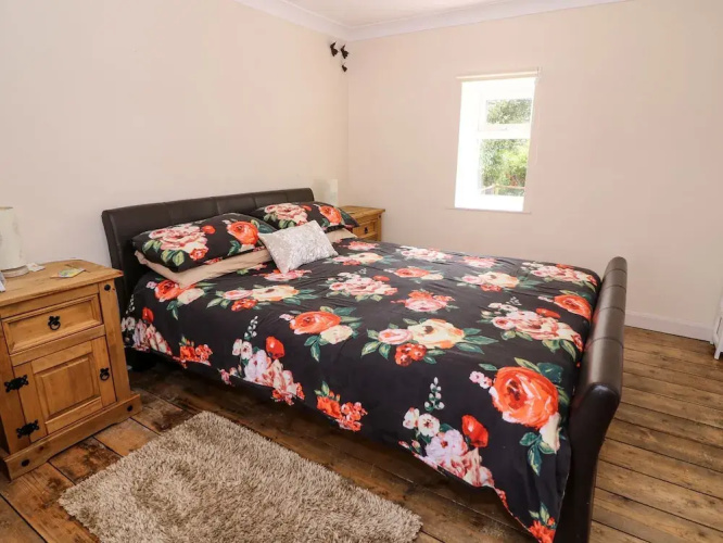 Cozy Cwtch Cottage