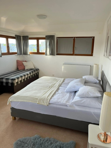 Residence Top Floor Apartment