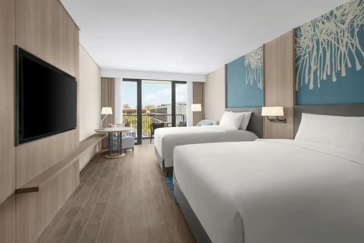 Courtyard By Marriott Phuket Chalong Bay Resort