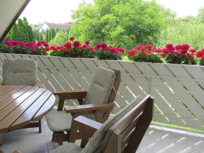 Apartment with balcony