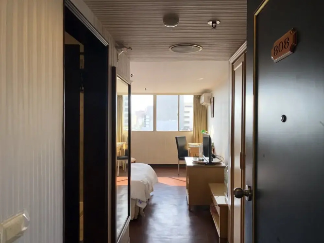 Hermes Hotel
