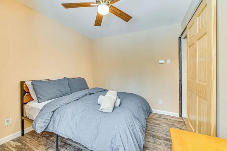 Ski, Hike & Golf: Pet-friendly Windham Retreat