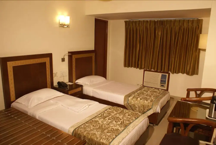 Centra Hotel
