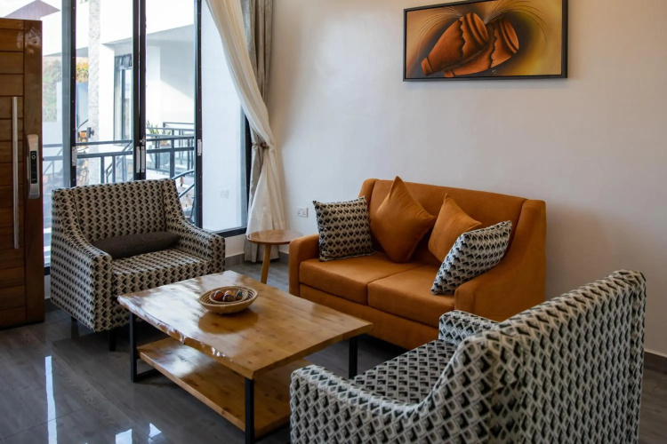 Ikaze Apartments