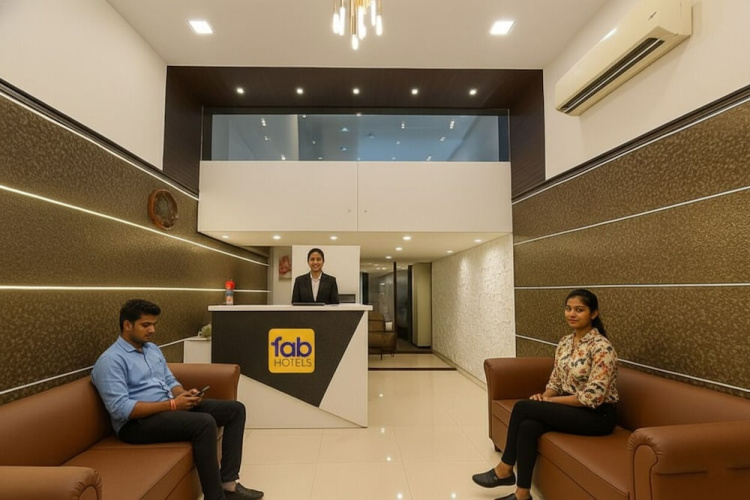 FabHotel Golden Star
