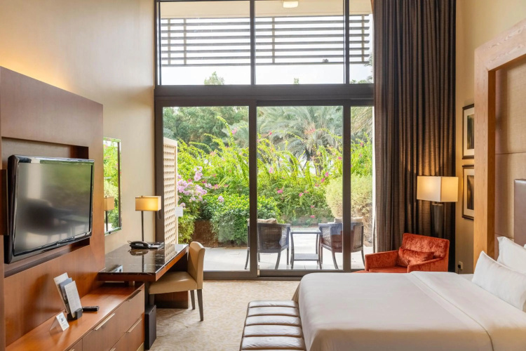 VOGO Abu Dhabi Golf Resort & Spa photo 14