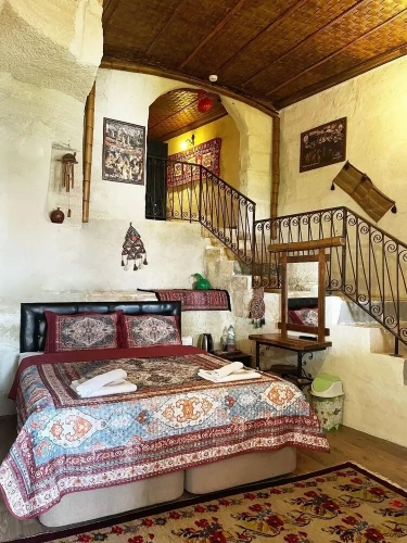 Standard Quadruple Family room