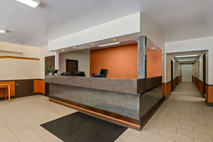 Econo Lodge Manistee