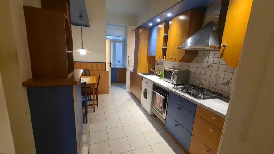 Simple Room Long Stay Central Location