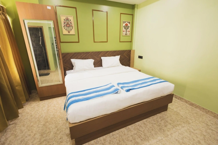 Economy Double room with city view