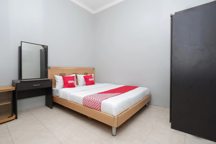 OYO 2737 D'kost