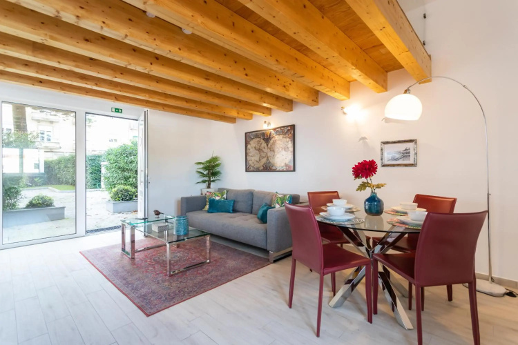 Duques Villa Luxury Guesthouse