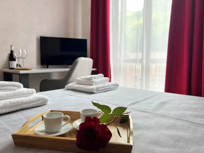 Etna Sunshine Rent Rooms