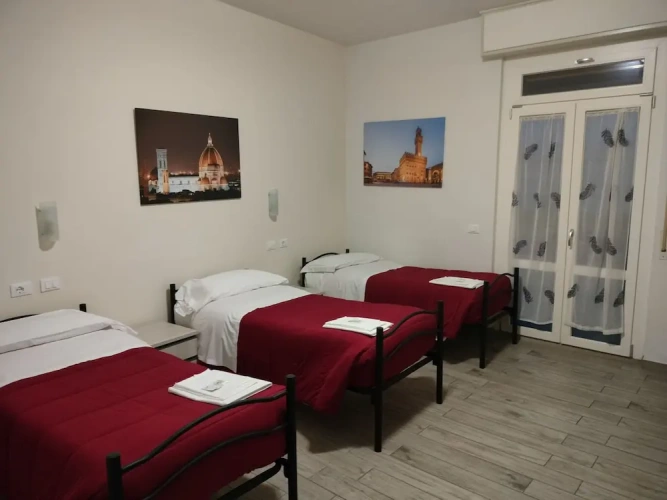Standard Triple room with balcony and with city view