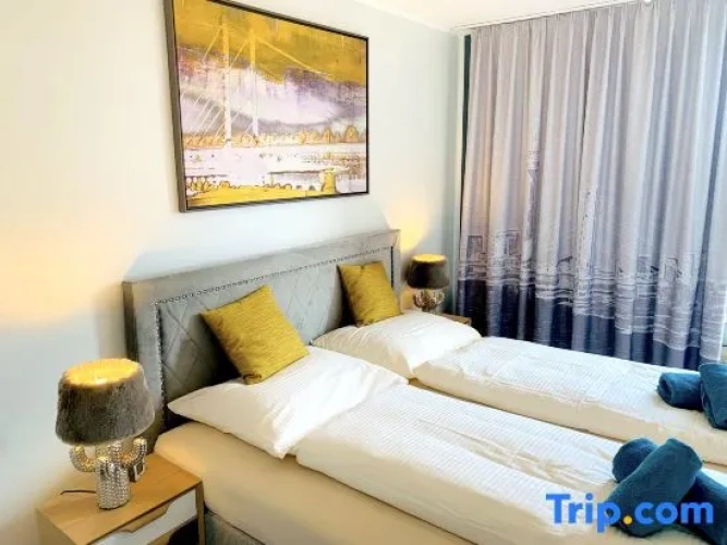 2 Bedrooms Suite