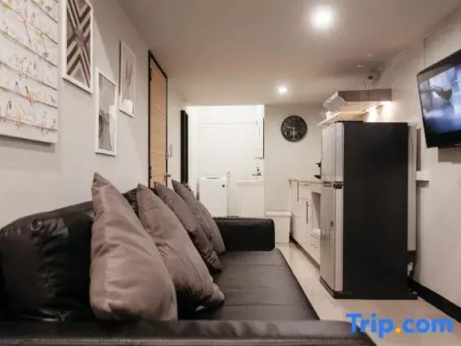 S1 Large Duplex Silom 3 Beds, Full Kitchen WIFI