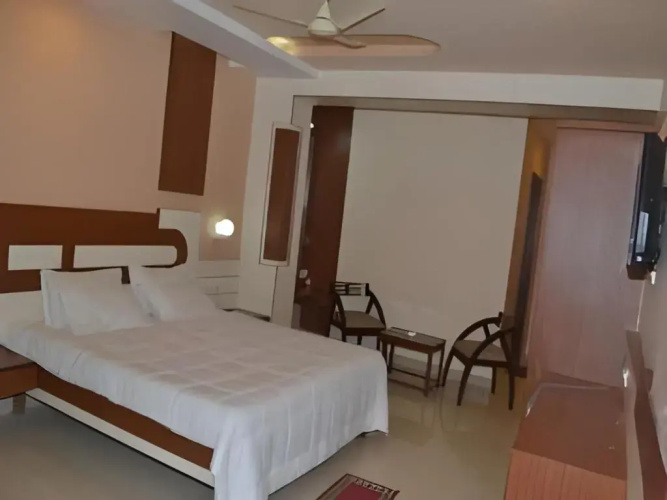 Nayak Beach Resort