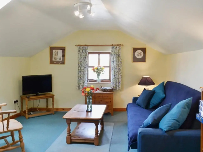 Holly Cottage
