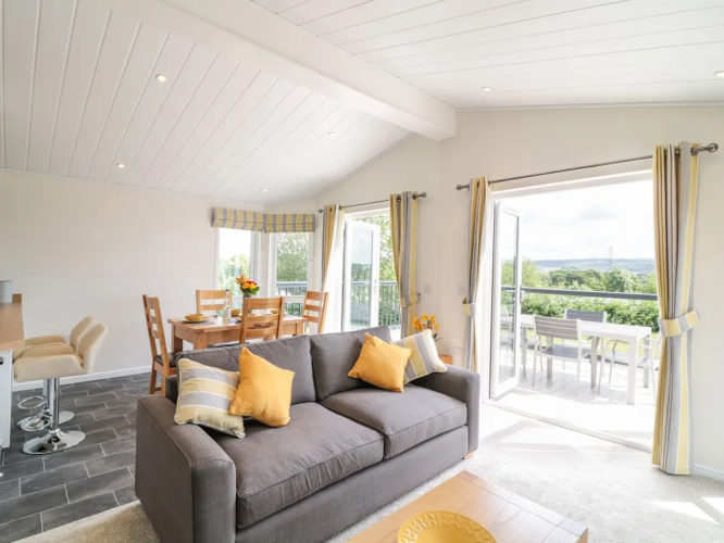 Alder Lodge