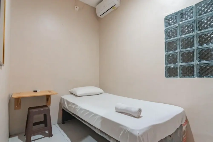 Standard Single room