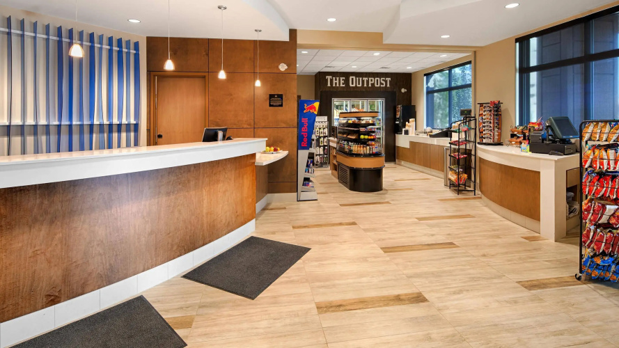 Best Western Plus Sawridge Suites