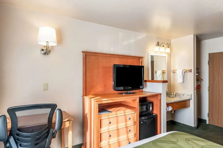 Comfort Inn