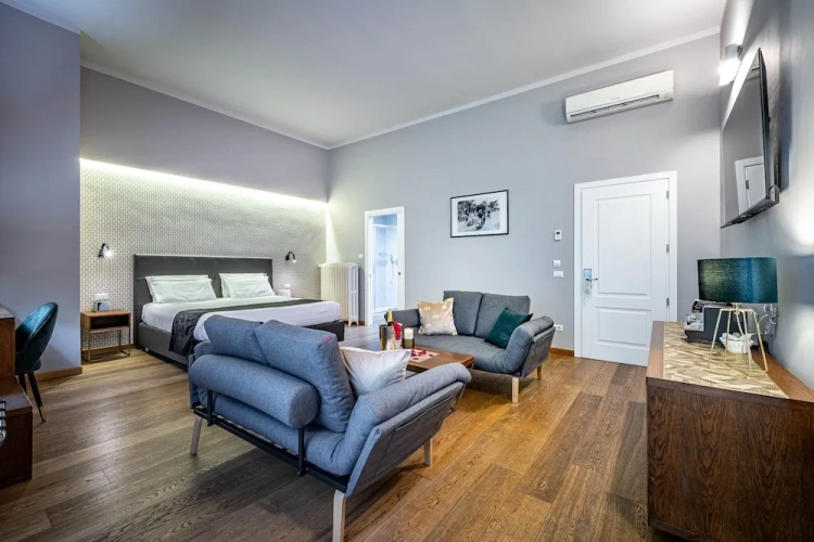 Deluxe Double Suite