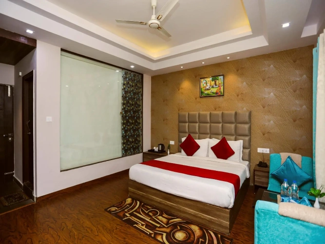 Premium room with balcony
