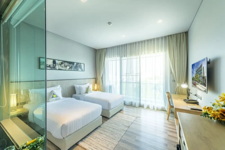 Superior Twin room with balcony