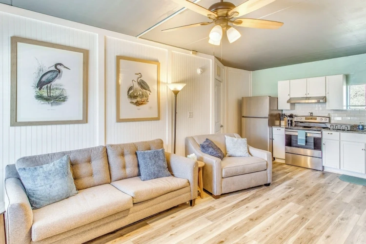 1 Bedroom Apartment