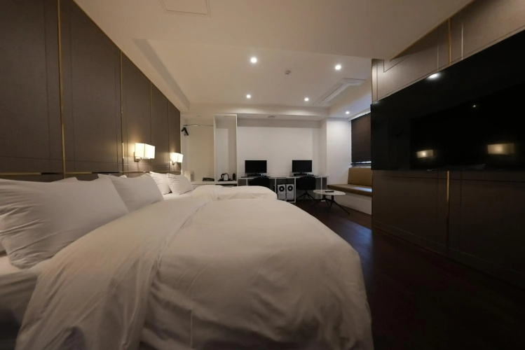 Hotel Amare