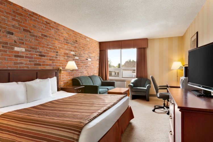 Travelodge By Wyndham North Bay photo 8