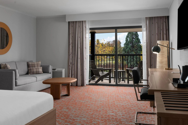 Valley River Inn photo 8