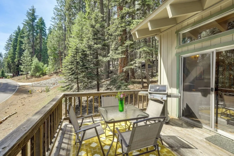 3 Bedrooms Cottage