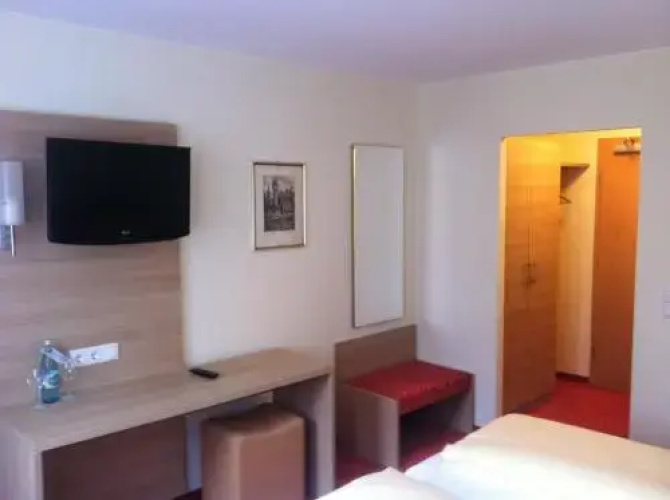 Tauberhotel Kette