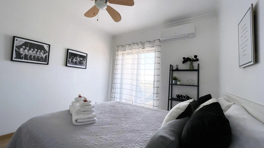 OmniaX Apartment