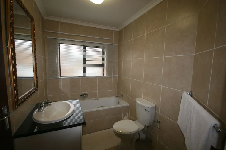 Fourways Apartments