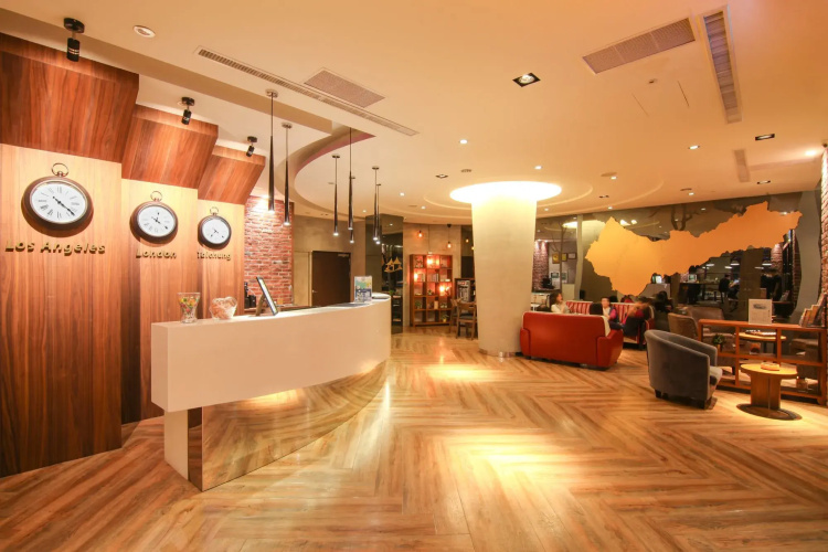 Smile 73 Hotel