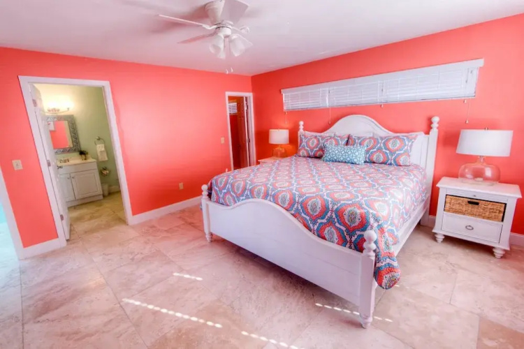 Shells and Sunshine Apartment 3
