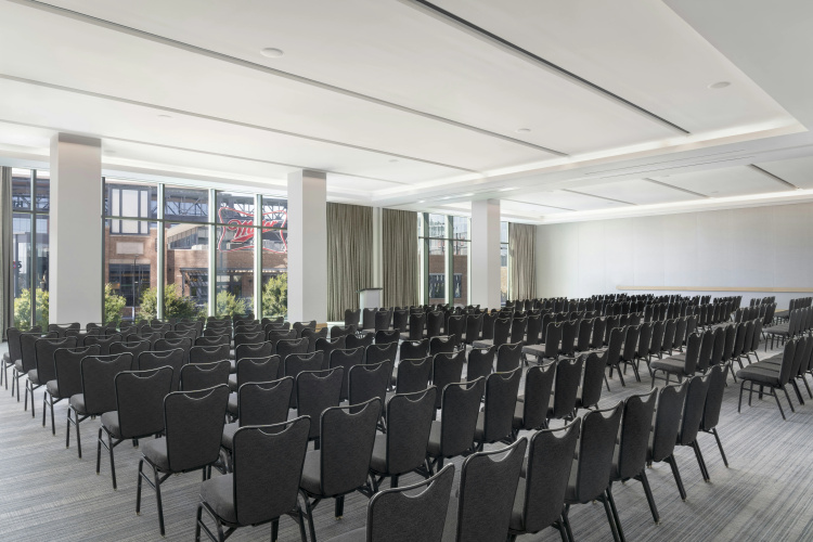 Loews Arlington photo 20